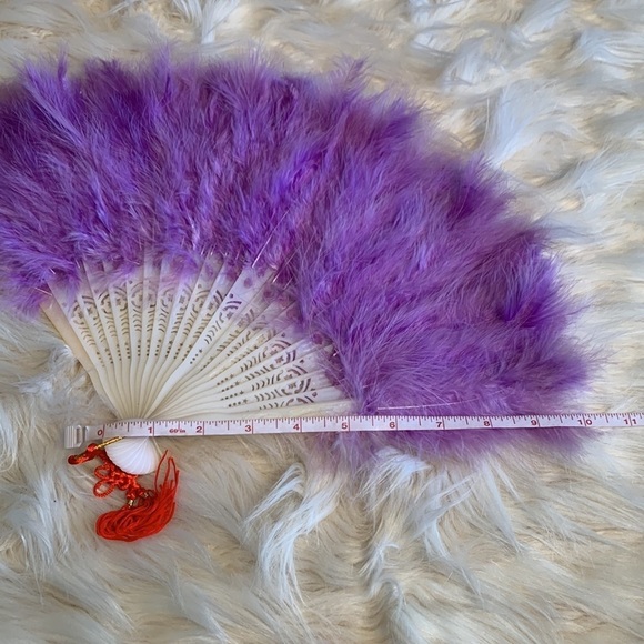 Purple Feather Handheld Fan - Picture 8 of 9